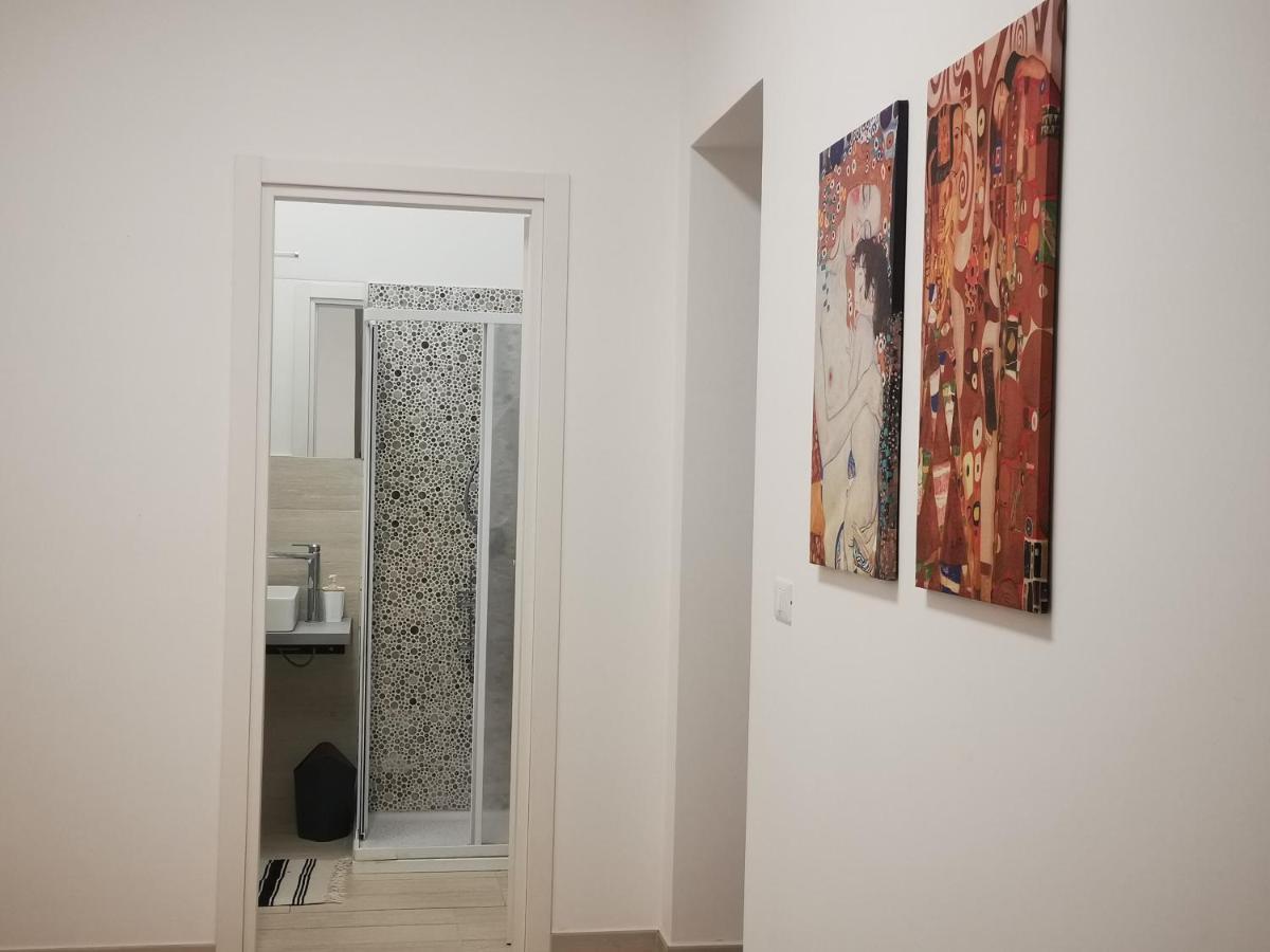 La Casa Dei Capperi - The House Of Capers 1 Apartment Ачиреале Екстериор снимка