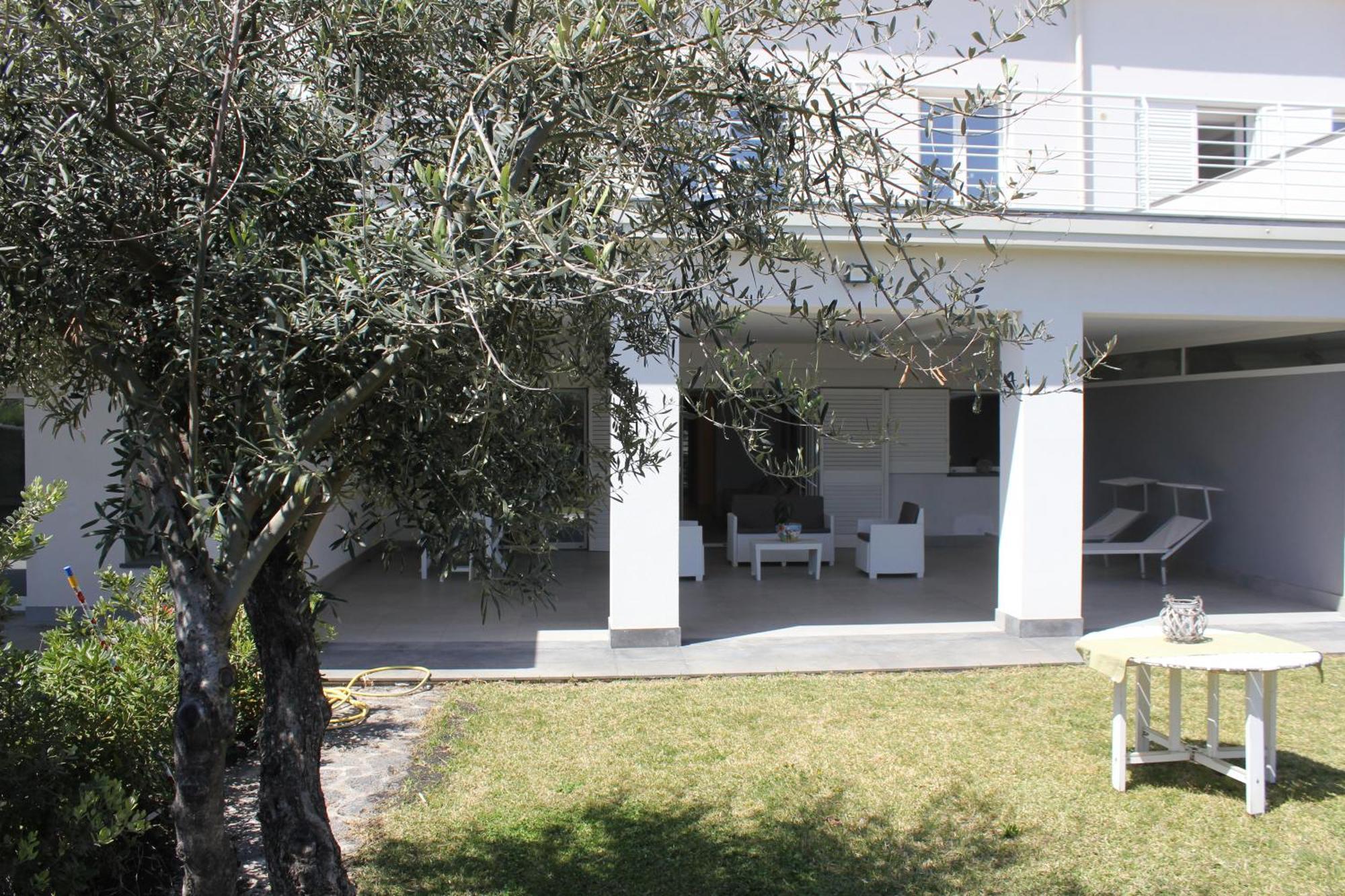 La Casa Dei Capperi - The House Of Capers 1 Apartment Ачиреале Екстериор снимка